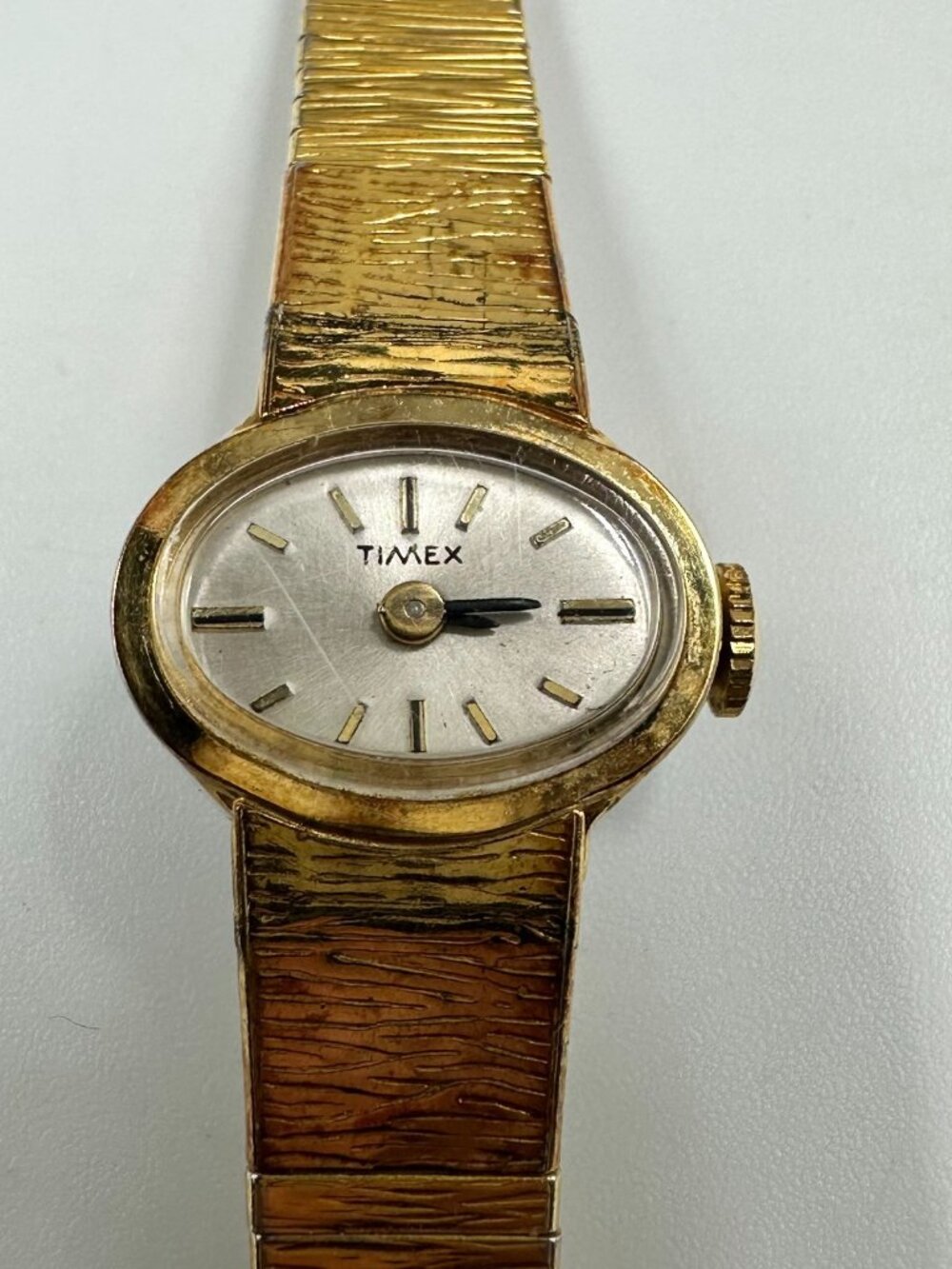 Vintage Timex Watch Women Gold Tone Small Oval Dial Manual Wind 7.25"